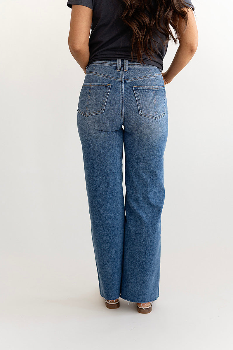 Ezra Wide Leg Jean