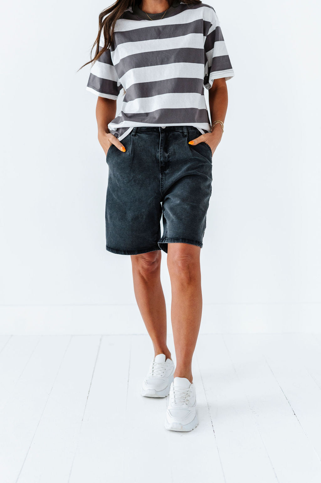 Jenna Denim Bermuda Shorts In Black